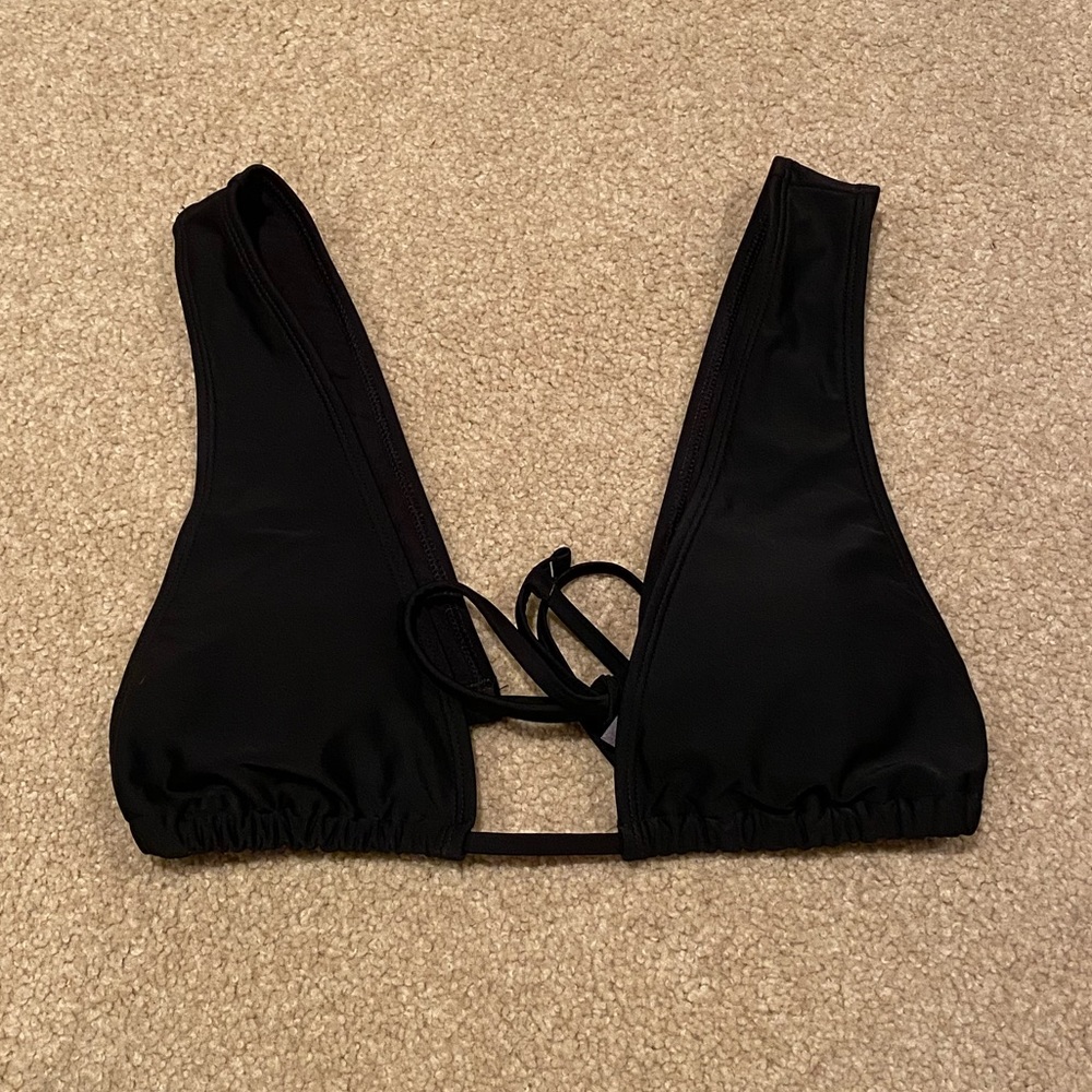 Aerie Plunge Bikini Top